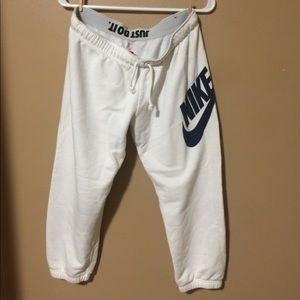 Nike Capri’s